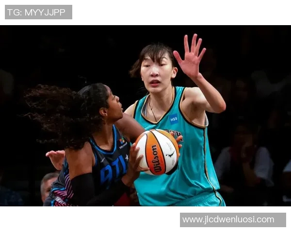 2018年WNBA季后赛自由人与太阳的激烈对决回顾与分析